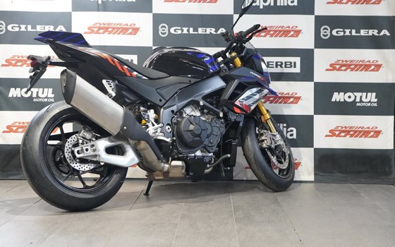 Gebrauchtmotorrad Aprilia Tuono V4 1100 Factory - Bild 7