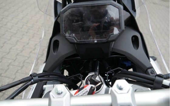 Neufahrzeug Kawasaki KLE500 SE - Bild 18