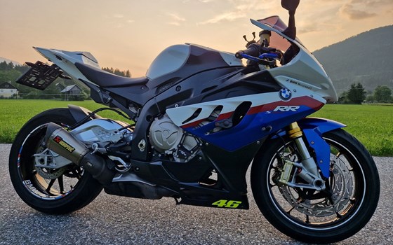 Gebrauchtmotorrad BMW S 1000 RR - Bild 1