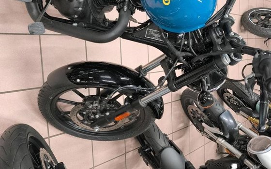 Gebrauchtmotorrad Royal Enfield Meteor 350 Fireball - Bild 5