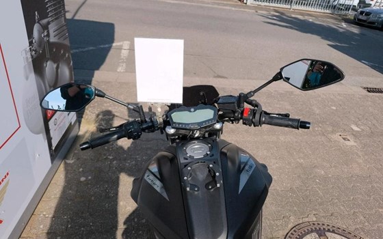 Gebrauchtmotorrad Yamaha MT-07 - Bild 6