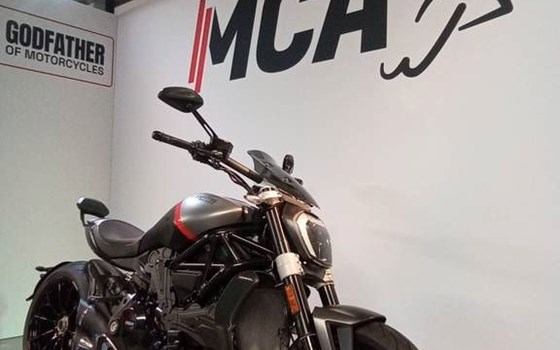 Gebrauchtmotorrad Ducati XDiavel - Bild 2