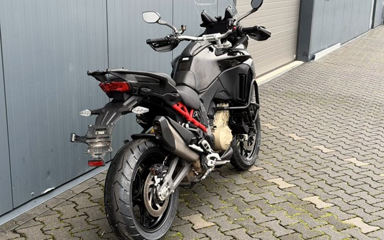 Gebrauchtmotorrad Ducati Multistrada V4 S - Bild 2