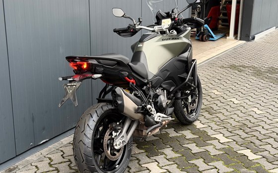 Gebrauchtmotorrad Ducati Multistrada V2 S - Bild 2