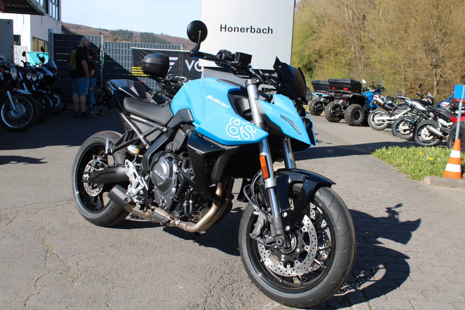 Suzuki GSX-8S