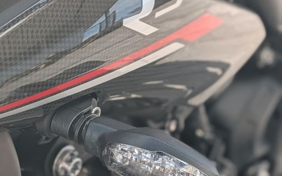 Gebrauchtmotorrad Triumph Speed Triple RS - Bild 11