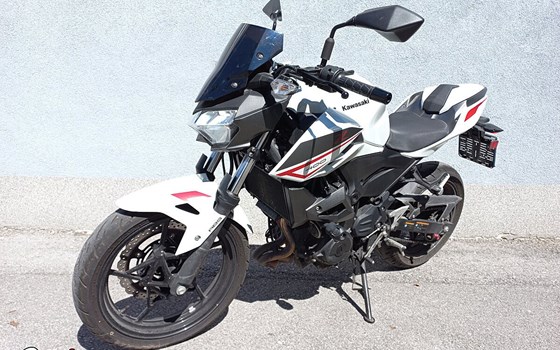 Gebrauchtmotorrad Kawasaki Z 400 - Bild 1