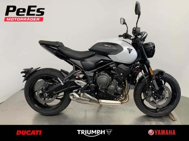 Triumph Trident 660
