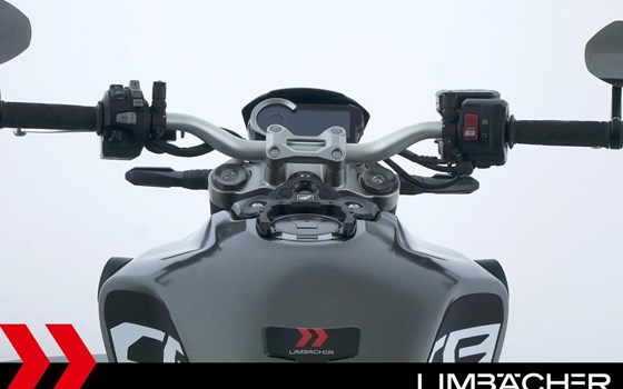Gebrauchtmotorrad Honda CB 1000 R - Bild 13
