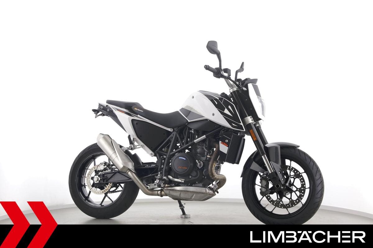 KTM 690 Duke - kurzer Kennz.halter, LED