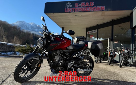 Gebrauchtmotorrad Honda CB125R - Bild 1