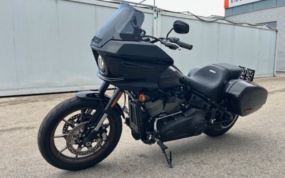 Gebrauchtmotorrad Harley-Davidson Softail Low Rider ST - Bild 11