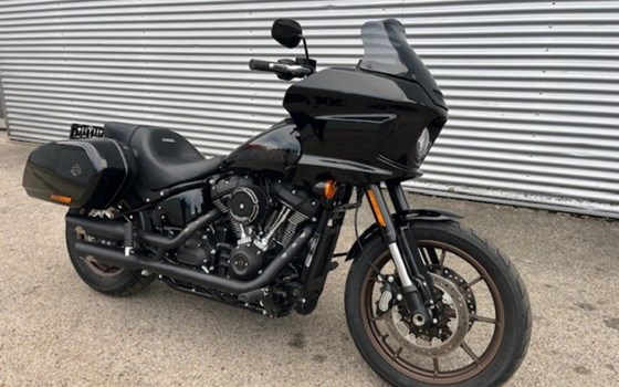 Gebrauchtmotorrad Harley-Davidson Softail Low Rider ST - Bild 4