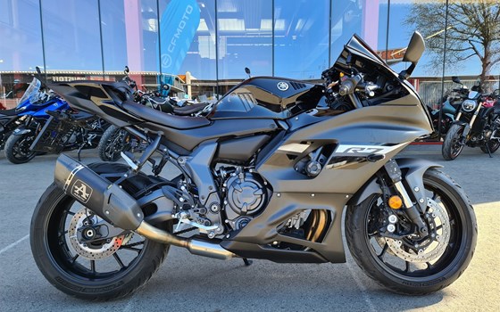 Gebrauchtmotorrad Yamaha R7 - Bild 1