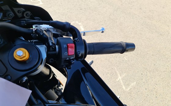 Gebrauchtmotorrad Yamaha R7 - Bild 9