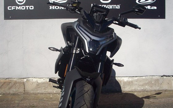 Neufahrzeug CFMOTO 800NK Advanced - Bild 3