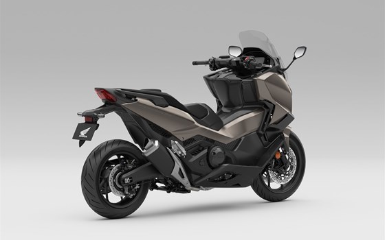 Neufahrzeug Honda Forza 750 - Bild 14