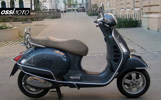 Gebrauchtmotorrad Vespa GTS 300 i.e. - Bild 1