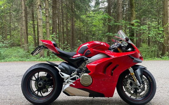 Gebrauchtmotorrad Ducati Panigale V4 S - Bild 1