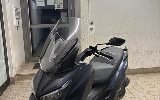 Gebrauchtmotorrad Sym Joymax 125 - Bild 2