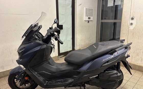 Gebrauchtmotorrad Sym Joymax 125 - Bild 4