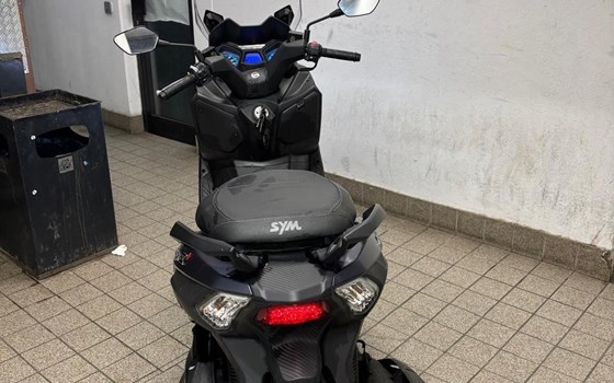 Gebrauchtmotorrad Sym Joymax 125 - Bild 7