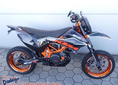 GEBRAUCHTE KTM 690 SMC