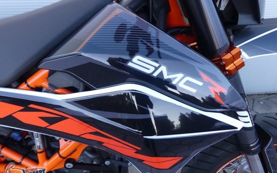 Gebrauchtmotorrad KTM 690 SMC - Bild 3