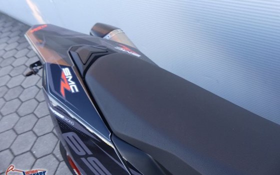 Gebrauchtmotorrad KTM 690 SMC - Bild 5