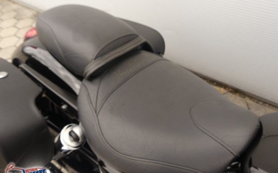 Gebrauchtmotorrad Triumph Thunderbird Storm - Bild 4