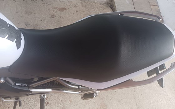 Gebrauchtmotorrad Kawasaki ER-6n - Bild 5