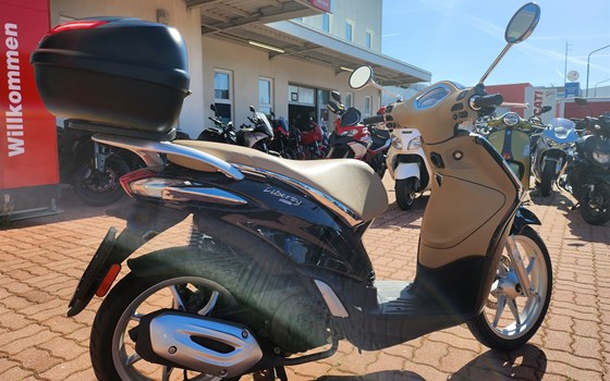 Gebrauchtmotorrad Piaggio Liberty 125 - Bild 3