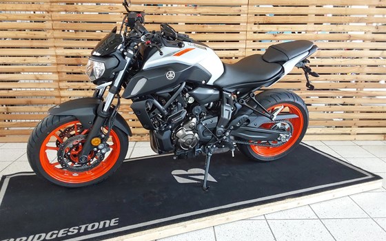 Gebrauchtmotorrad Yamaha MT-07 - Bild 1