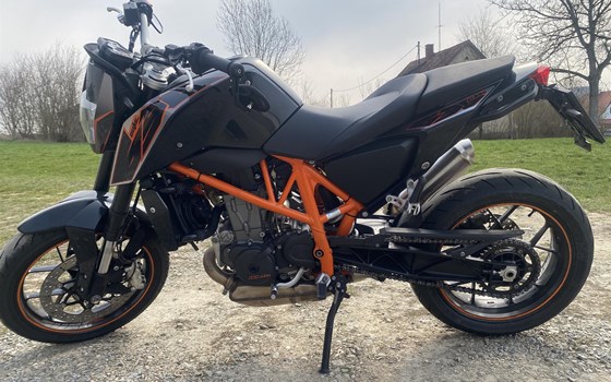 Gebrauchtmotorrad KTM 690 Duke - Bild 2