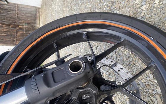 Gebrauchtmotorrad KTM 690 Duke - Bild 7