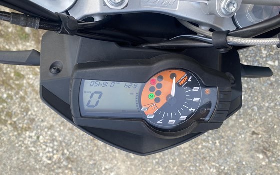 Gebrauchtmotorrad KTM 690 Duke - Bild 8