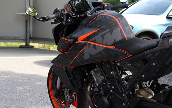 Gebrauchtmotorrad KTM 990 Duke - Bild 2