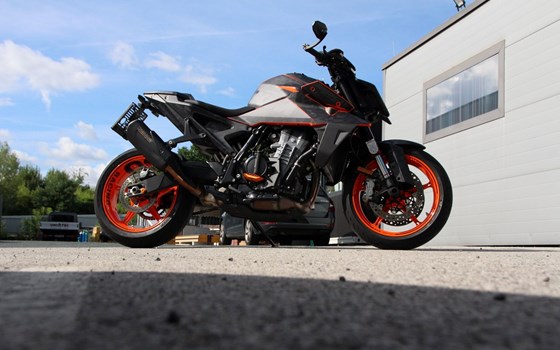 Gebrauchtmotorrad KTM 990 Duke - Bild 3