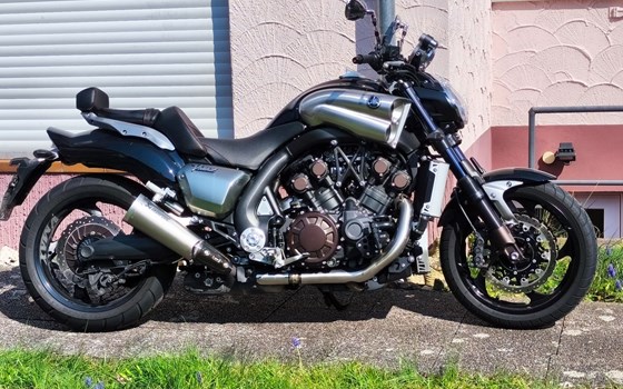 Gebrauchtmotorrad Yamaha V-MAX - Bild 1