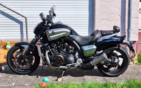 Gebrauchtmotorrad Yamaha V-MAX - Bild 3