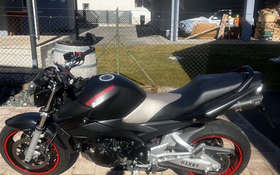 Gebrauchtmotorrad Suzuki GSR 600 - Bild 1