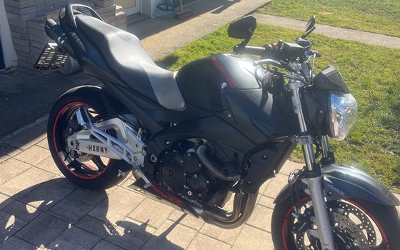 Gebrauchtmotorrad Suzuki GSR 600 - Bild 2