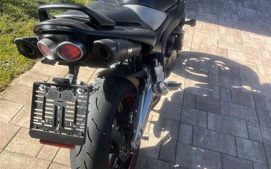 Gebrauchtmotorrad Suzuki GSR 600 - Bild 4