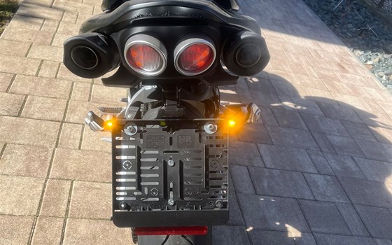 Gebrauchtmotorrad Suzuki GSR 600 - Bild 8