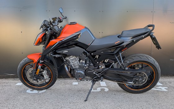 Gebrauchtmotorrad KTM 890 Duke - Bild 2
