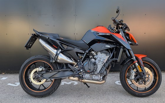 Gebrauchtmotorrad KTM 890 Duke - Bild 4