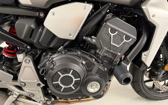 Gebrauchtmotorrad Honda CB 1000 R - Bild 4