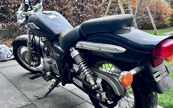 Gebrauchtmotorrad Suzuki Marauder GZ 250 - Bild 1