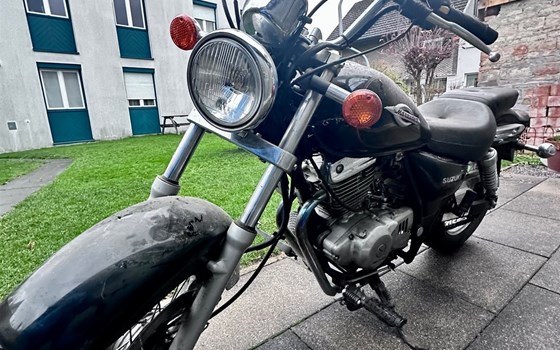Gebrauchtmotorrad Suzuki Marauder GZ 250 - Bild 2