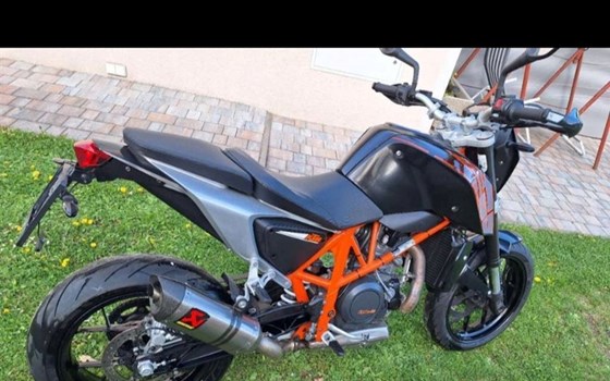 Gebrauchtmotorrad KTM 690 Duke - Bild 1